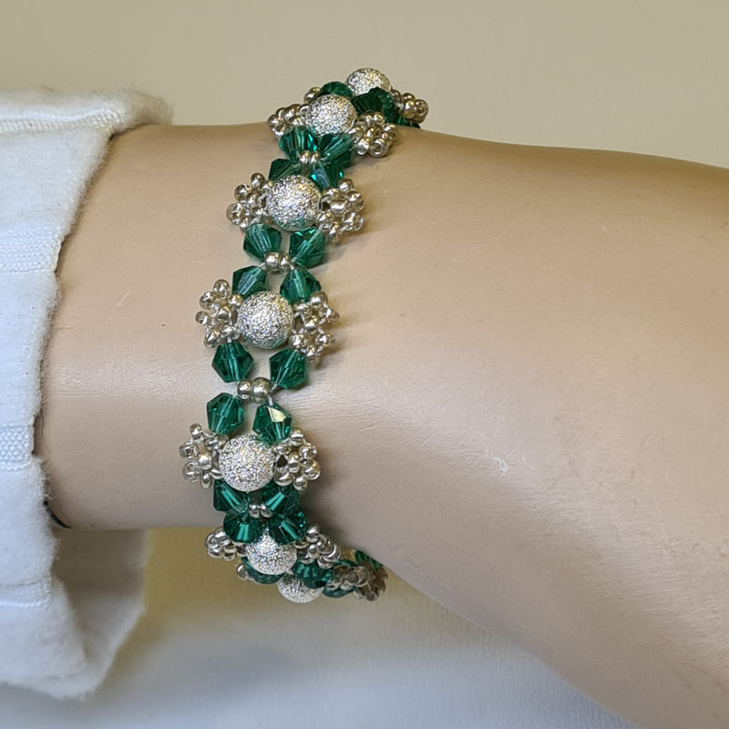 Lade das Bild in Galerie -Viewer, Mirrela Pearls Armband KREBRAYA 20
