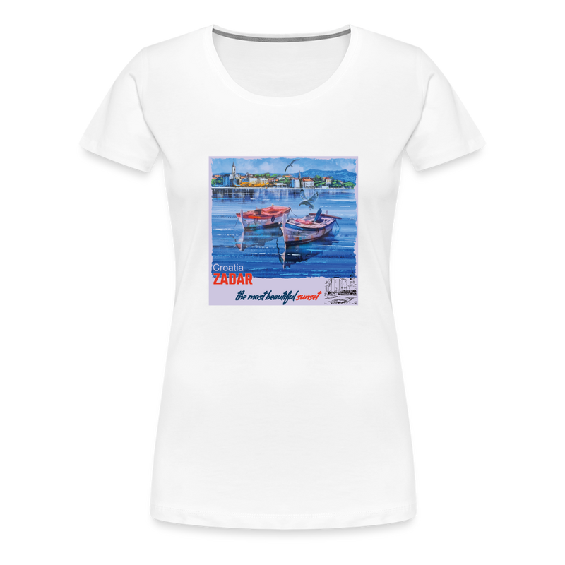 Lade das Bild in Galerie -Viewer, Frauen Premium T-Shirt Zwei Boote in Zadar mit Hintergrund - Weiß
